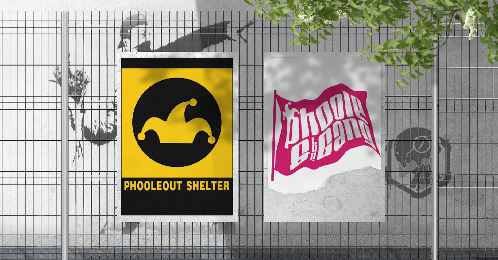 Phoole and the Gang Show 460